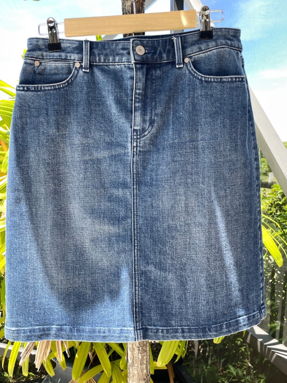 Talbots Denim Pencil Skirt size 4